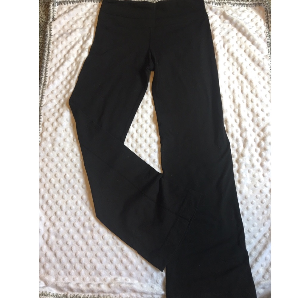 Lululemon black flare yoga pants